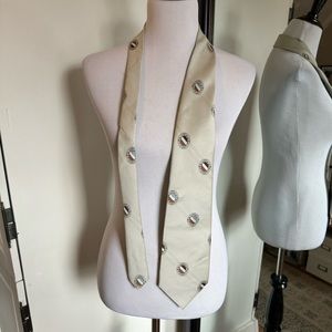 🔴 Levines Gray Tie